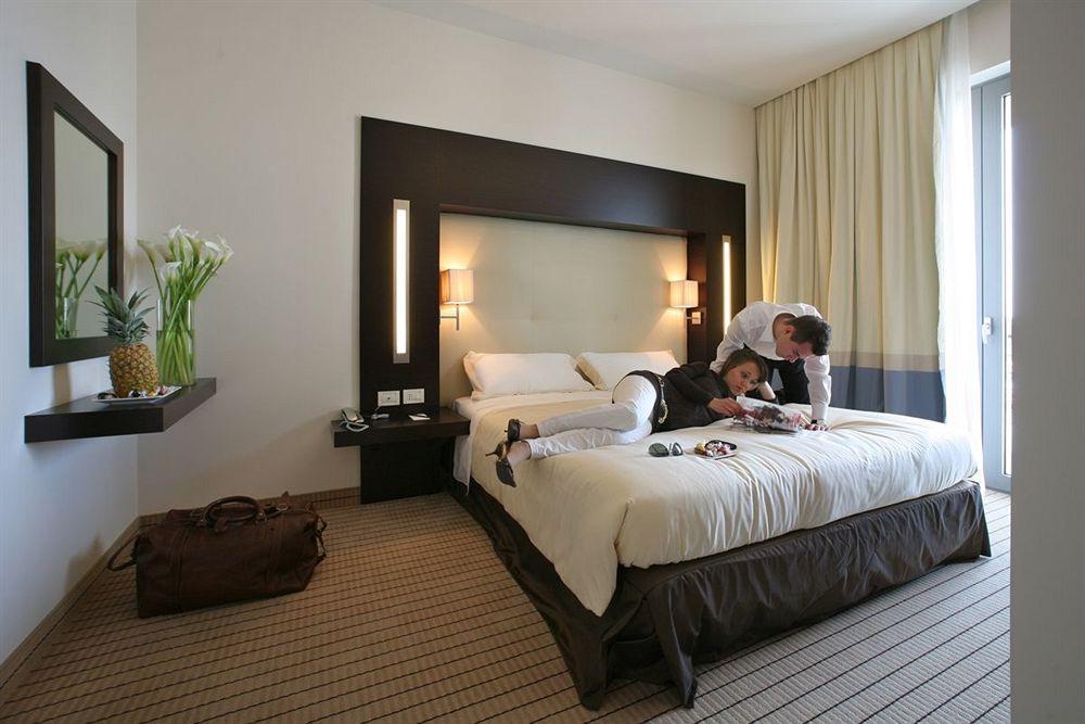 Hotel & Residence Villa Bartolomea מראה חיצוני תמונה