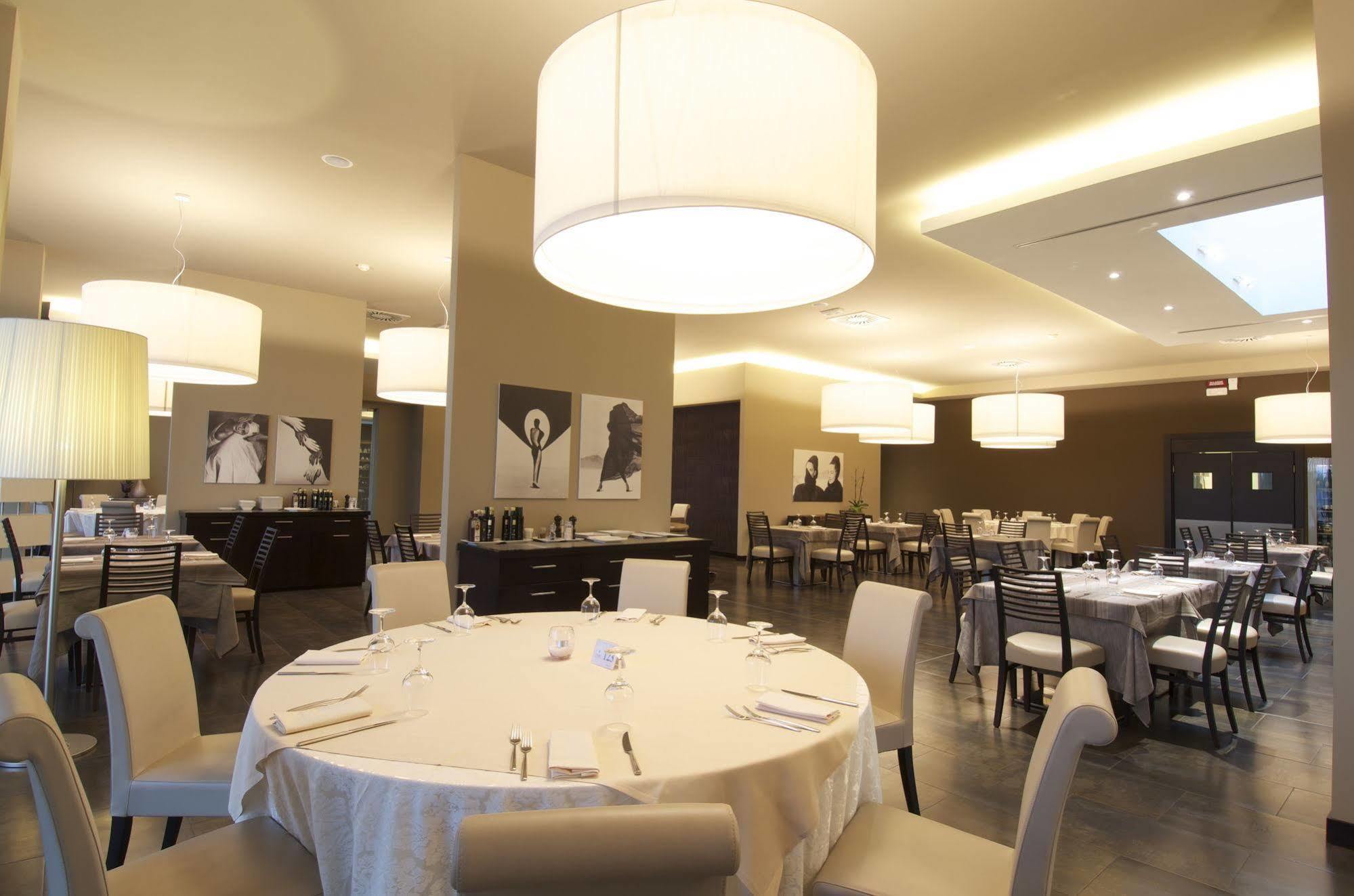 Hotel & Residence Villa Bartolomea מראה חיצוני תמונה