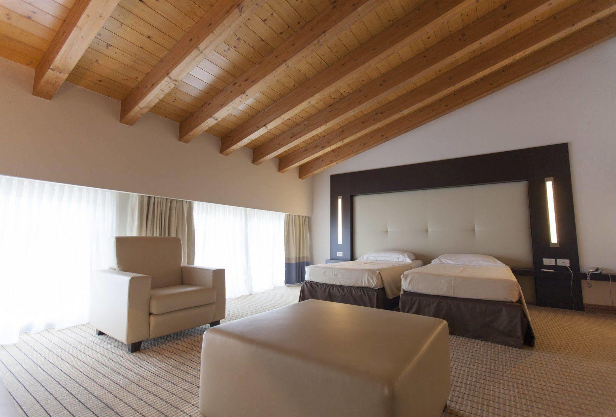 Hotel & Residence Villa Bartolomea מראה חיצוני תמונה