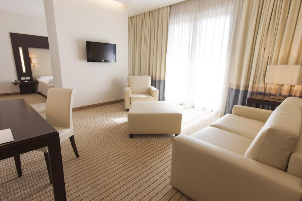 Hotel & Residence Villa Bartolomea מראה חיצוני תמונה